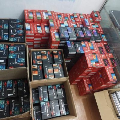 Borong HP Bekas Kuningan